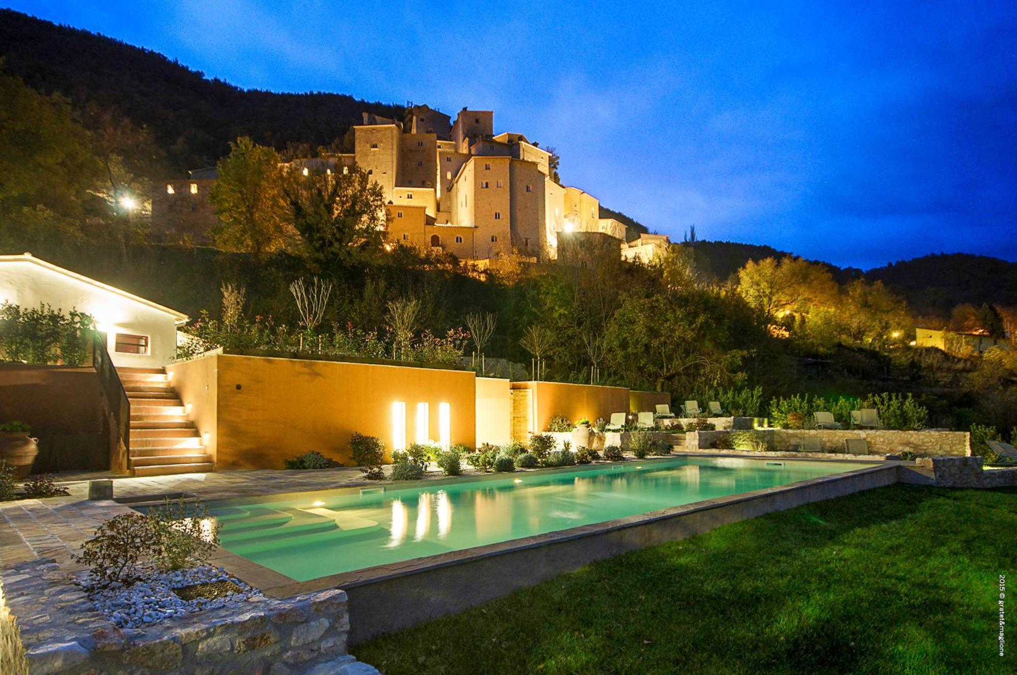 Castello Di Postignano Relais Hotell Sellano Eksteriør bilde