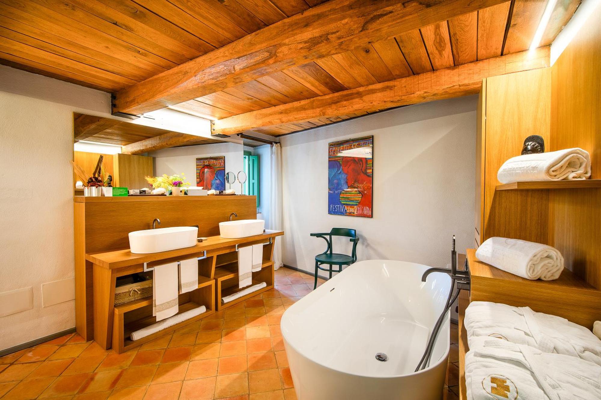 Castello Di Postignano Relais Hotell Sellano Eksteriør bilde